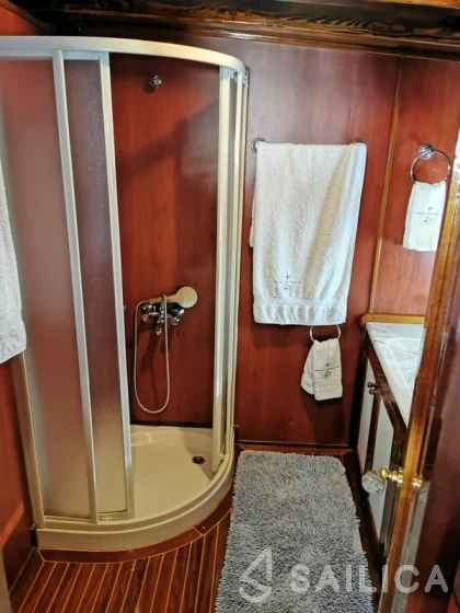 Gulet - Yacht Charter Sailica