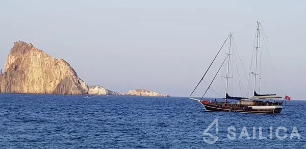 Gulet - Yacht Charter Sailica