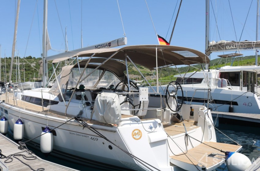 Sun Odyssey 469 - Yacht Charter Sailica