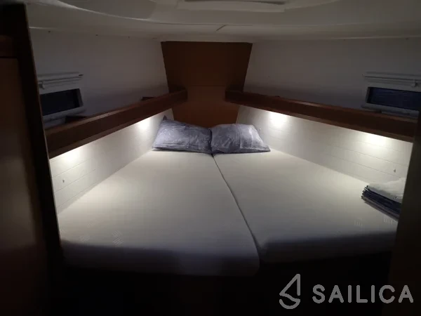 Bavaria 36 - Yacht Charter Sailica