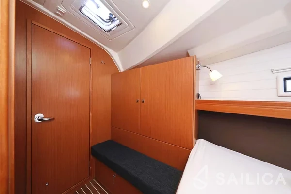 Bavaria 41 Cruiser - Yacht Charter Sailica