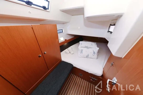 Bavaria 41 Cruiser - Yacht Charter Sailica