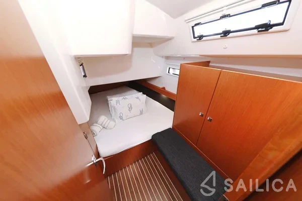 Bavaria 41 Cruiser - Yacht Charter Sailica