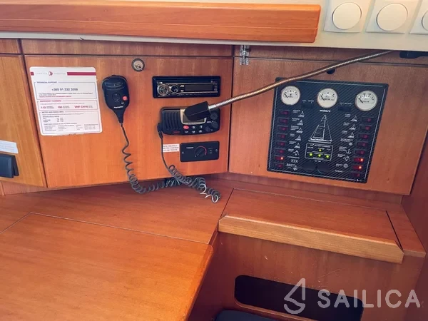 Elan 434 Impression - Yacht Charter Sailica
