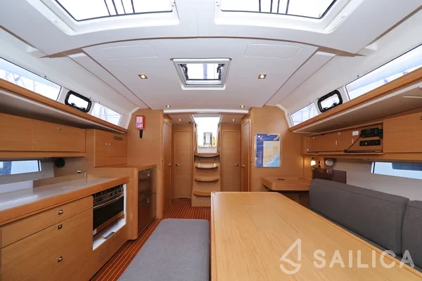 Dufour 460 GL - Yacht Charter Sailica