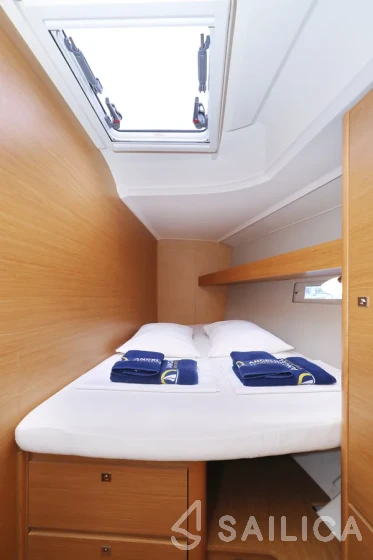 Dufour 460 GL - Yacht Charter Sailica