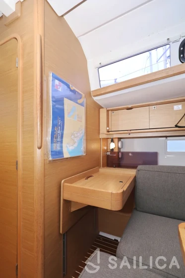 Dufour 460 GL - Yacht Charter Sailica