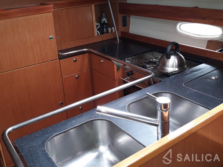 Bavaria 51 Cruiser - Yacht Charter Sailica