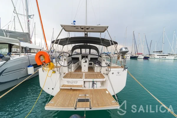 Sun Odyssey 440 - Yacht Charter Sailica
