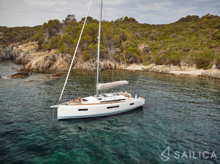 Sun Odyssey 440 - Yacht Charter Sailica