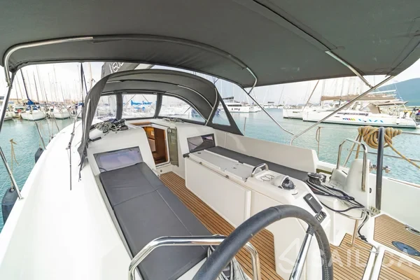 Sun Odyssey 440 - Yacht Charter Sailica