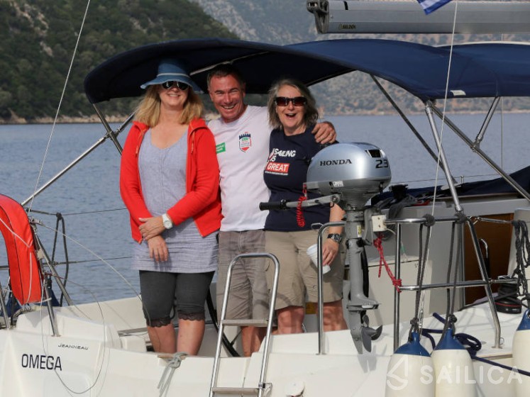 Sun Odyssey 33i - Yacht Charter Sailica