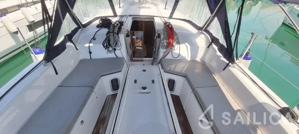 Oceanis 46.1 - Yacht Charter Sailica