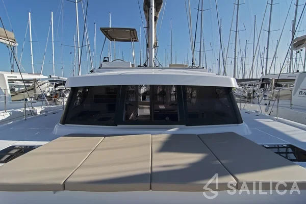 Bali Catspace - Yacht Charter Sailica