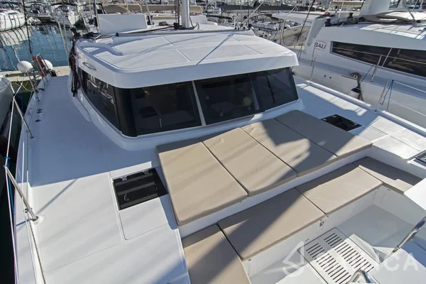 Bali Catspace - Yacht Charter Sailica
