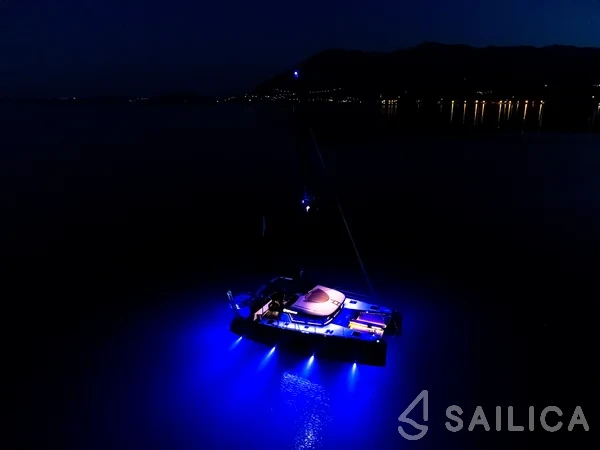Lagoon 40 - Yacht Charter Sailica