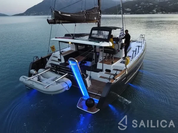 Lagoon 40 - Yacht Charter Sailica