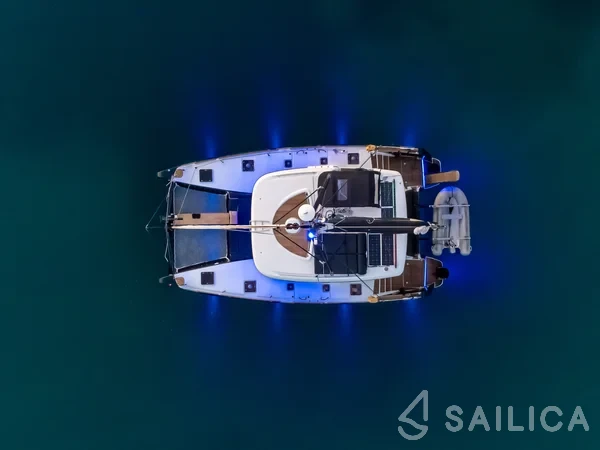 Lagoon 40 - Yacht Charter Sailica