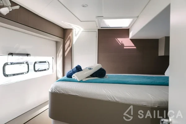 Bali 4.8  - Yacht Charter Sailica