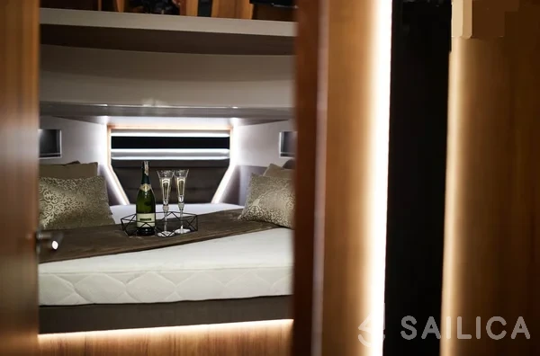Northman 1200 - Yacht Charter Sailica