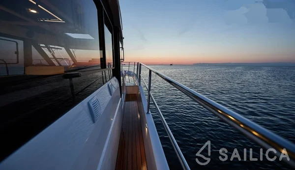 Northman 1200 - Yacht Charter Sailica