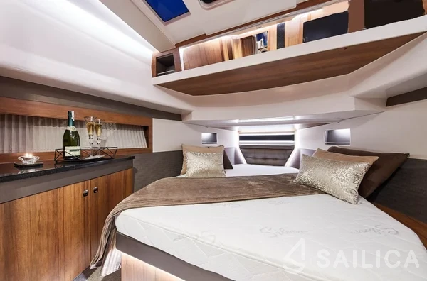 Northman 1200 - Yacht Charter Sailica