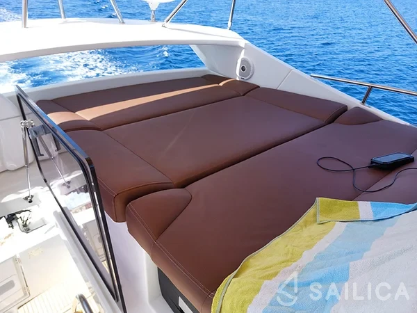 Antares 42 - Yacht Charter Sailica