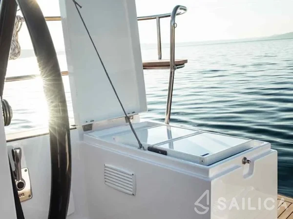 Elan Impression 40.1 - Yacht Charter Sailica