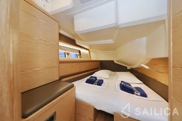 Hanse 588 - Yacht Charter Sailica