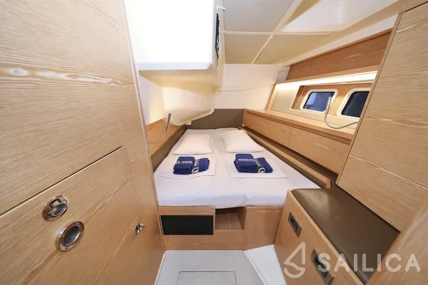 Hanse 588 - Yacht Charter Sailica