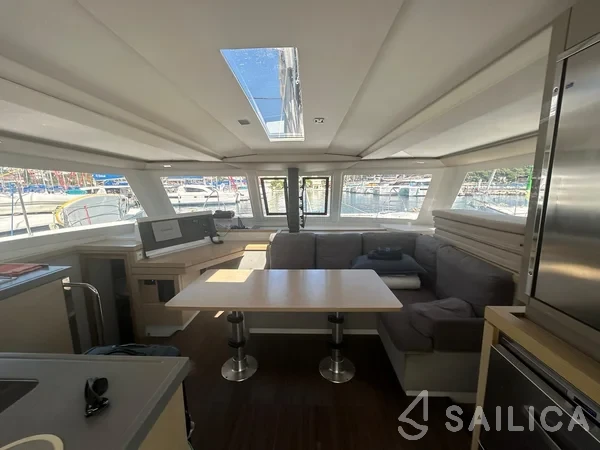 Lucia 40 - Yacht Charter Sailica