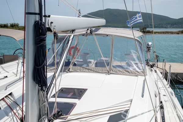 Oceanis 46.1 - Yacht Charter Sailica