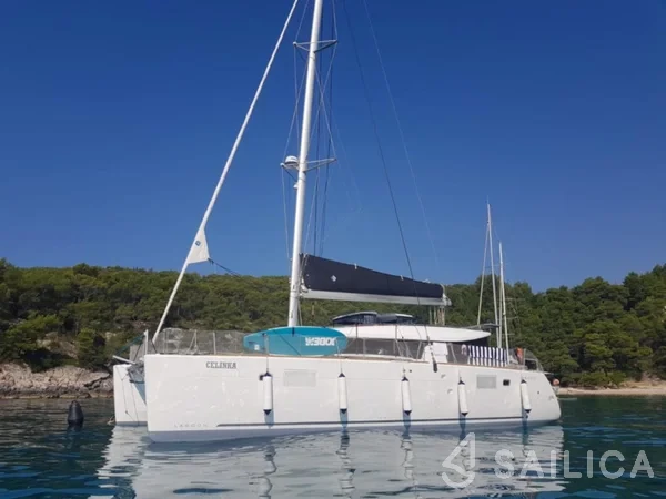 Lagoon 450 S - 4 + 2 cab. - Yacht Charter Sailica