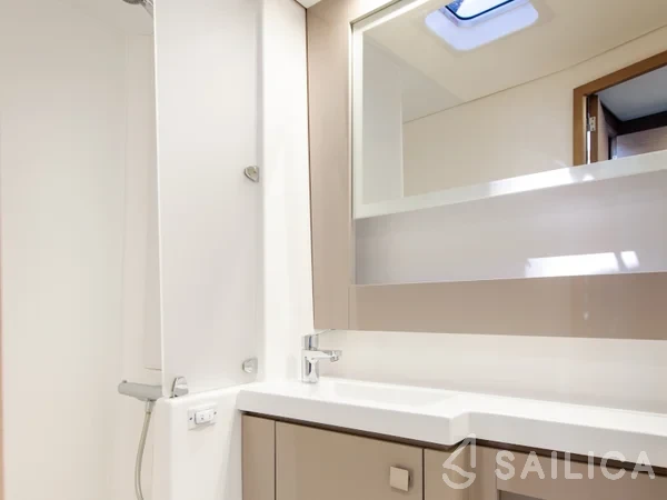Saba 50 - Yacht Charter Sailica