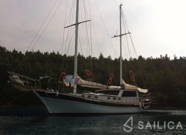 Gulet - Yacht Charter Sailica