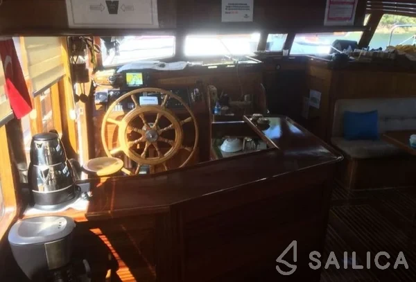 Gulet - Yacht Charter Sailica