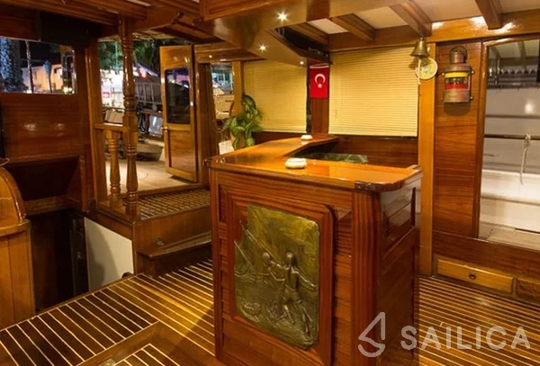 Gulet - Yacht Charter Sailica