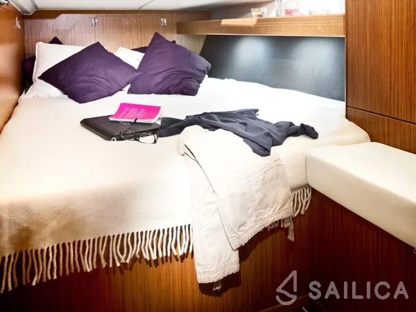 Bavaria Cruiser 46 - Yacht Charter Sailica