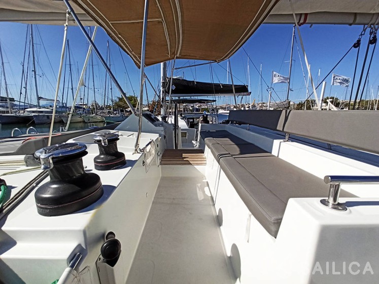 Lagoon 450 - Yacht Charter Sailica