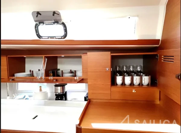 Dufour 460 GL - Yacht Charter Sailica