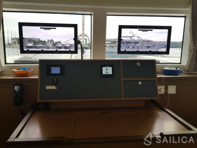 Lagoon 52 - Yacht Charter Sailica