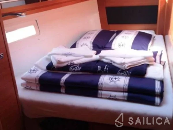 Dufour 560 Grand Large - Yacht Charter Sailica