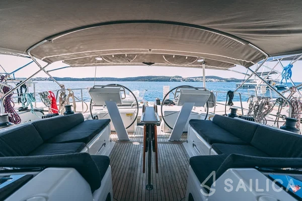 Hanse 455 - Yacht Charter Sailica