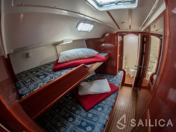 Ocean Star 51.2 - Yacht Charter Sailica