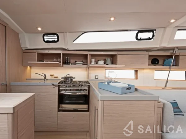 Oceanis 46.1 - Yacht Charter Sailica
