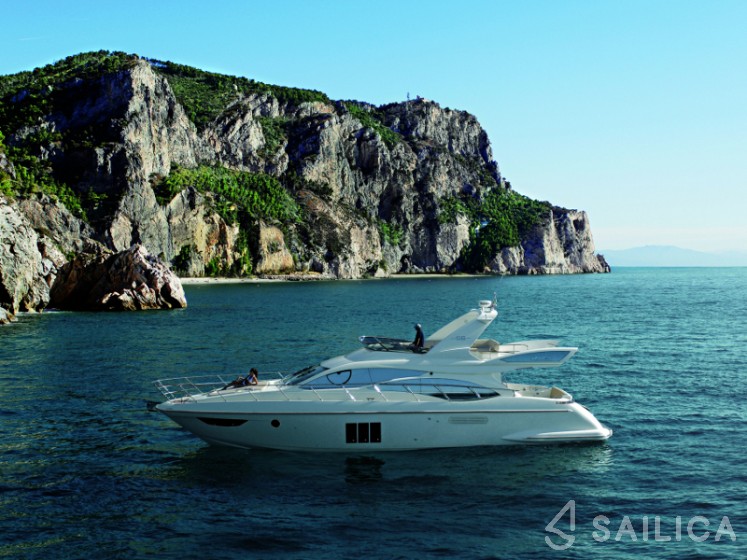 Azimut 58 - Yacht Charter Sailica