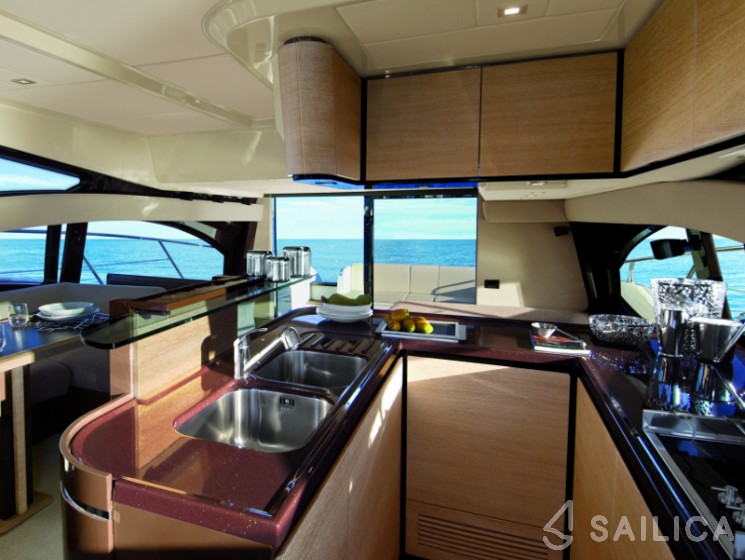 Azimut 58 - Yacht Charter Sailica