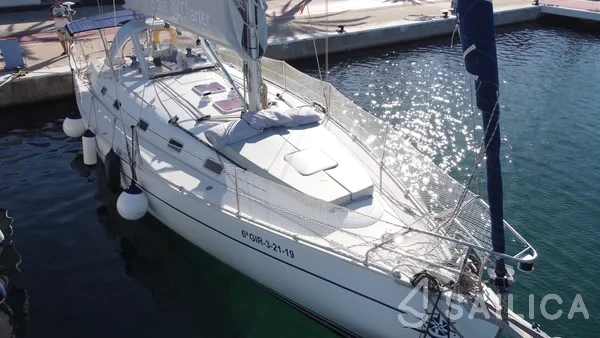 Harmony 42 - Yacht Charter Sailica
