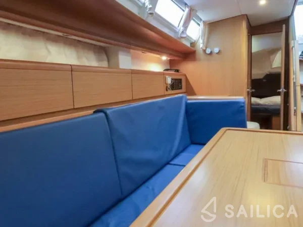 Sun Odyssey 44i - Yacht Charter Sailica