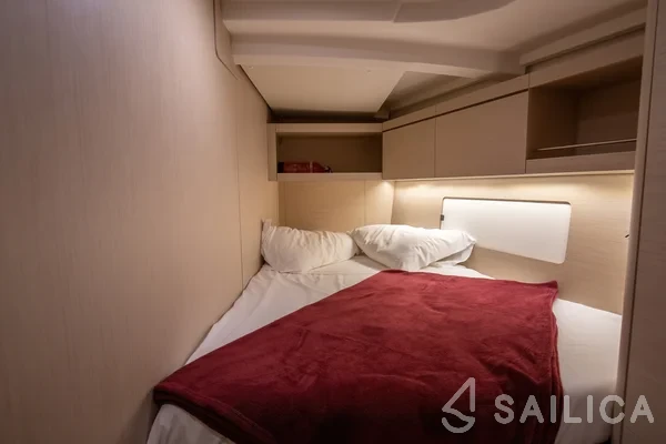 Oceanis 46.1 - Yacht Charter Sailica